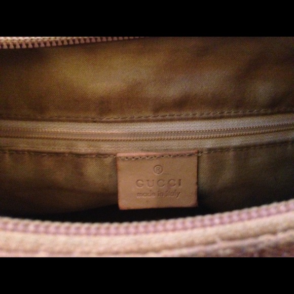 Authentic Gucci GG Canvas Shoulder Bag - Picture 7 of 7